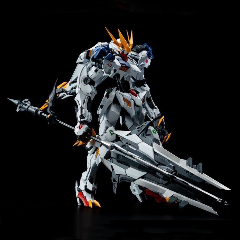 【AUF LAGER】LUNAVOR MG 1/100 Wo – Model Kit Lancelot Bewertung und Preis
